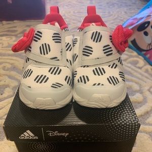 Brand new Adidas Disney Minnie Sneakers 9K
